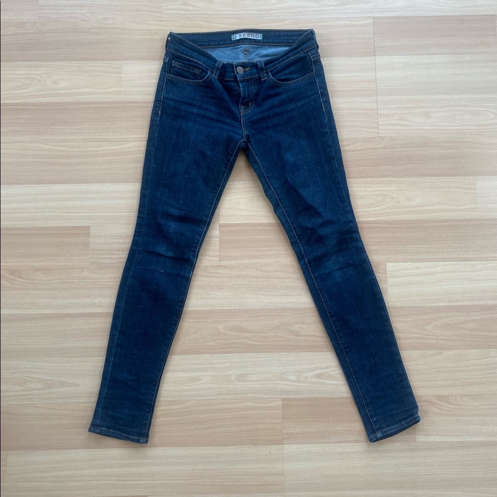 J Brand Skinny Jeans in Rinse - Picture 2 of 9